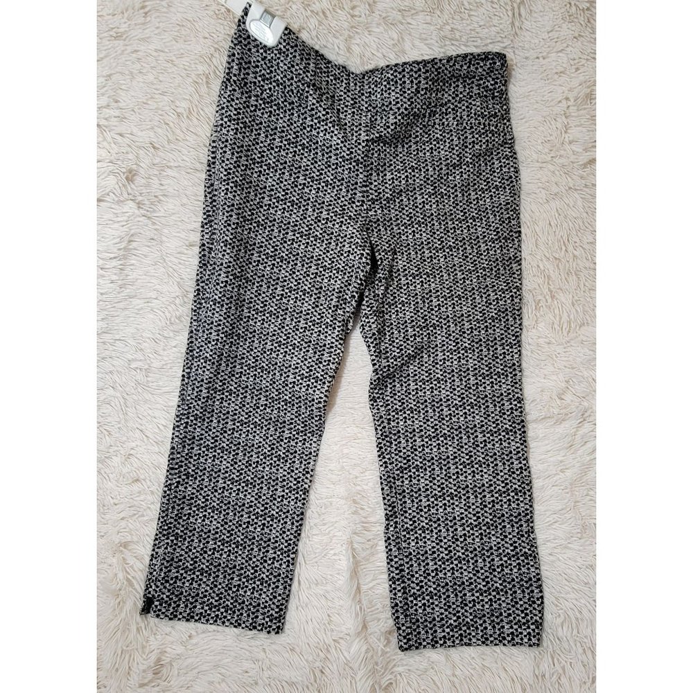 Hillary Radley Patterned Pull On Capri Pants, Size Small